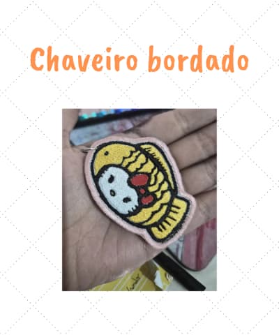 Chaveiro bordado